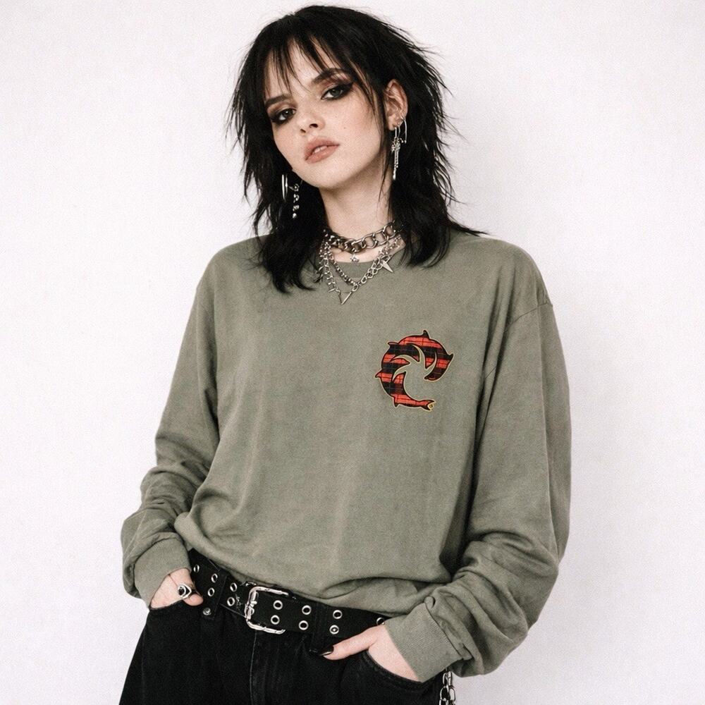 Wave Riding Vehicles WRV Shark Surfer Long Sleeve Olive Skater Alt Grunge Large